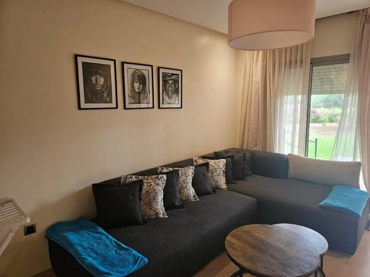 Bel Appartement Avec Piscine Et Jardin Marrakesh Lägenhet